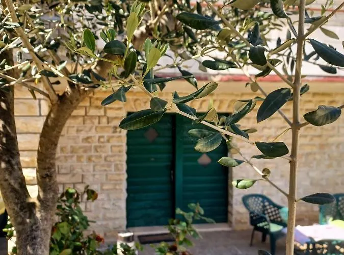 Dalmatia Rustica Comfortable One Bedroom+fireplace 자다르
