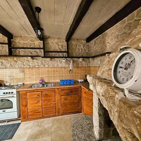 Dalmatia Rustica Comfortable One Bedroom+fireplace Apartment *